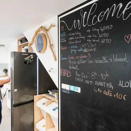 Ted Surf House Frühstückspension *