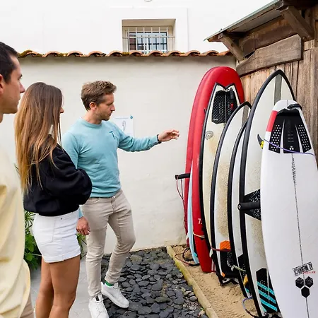 Ted Surf House Couette-café *