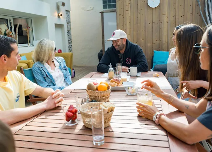 Ted Surf House Frühstückspension *